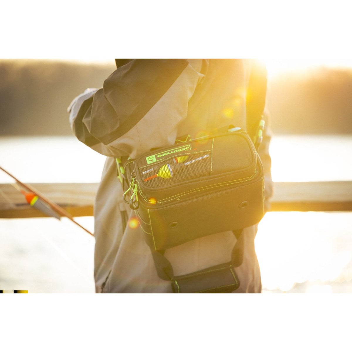 Horizontal 3500 Drift Series Tackle Bag - Green