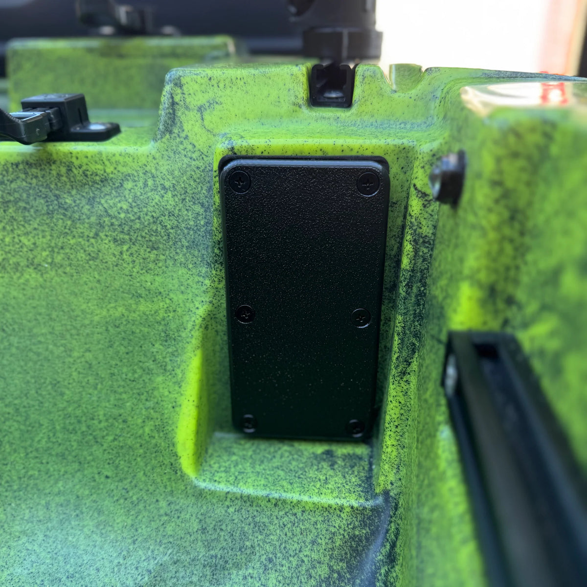 Native Titan X Horizontal Rod Tube Delete Plate