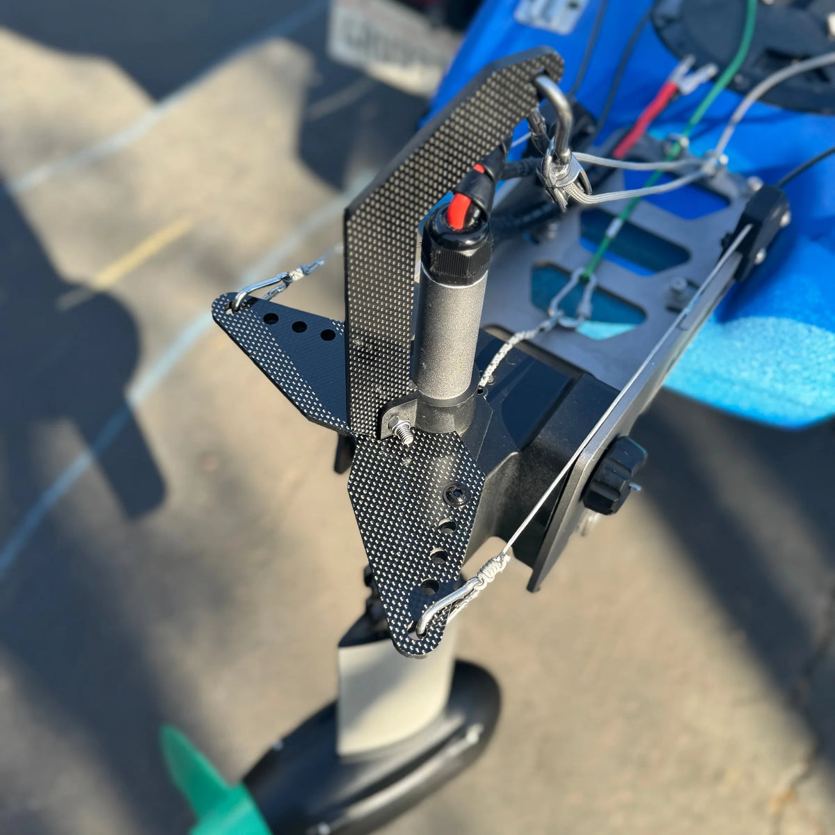 Newport NK180/300 Carbon Fiber Motor Steering Triangle and Lift Arm Kit